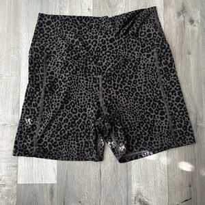 Biker shorts w/ a criss cross front
